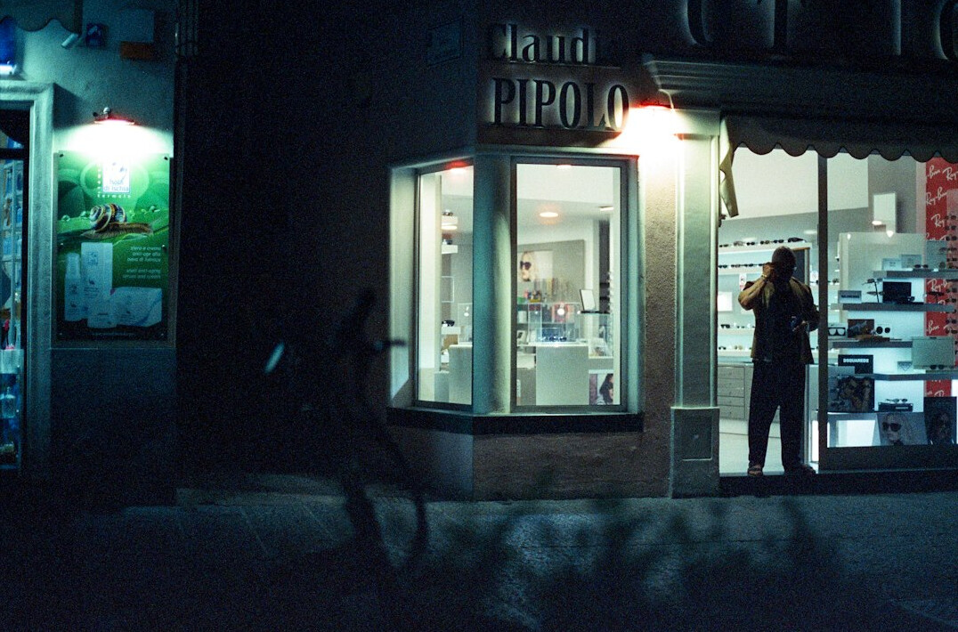 store detective watching suspect